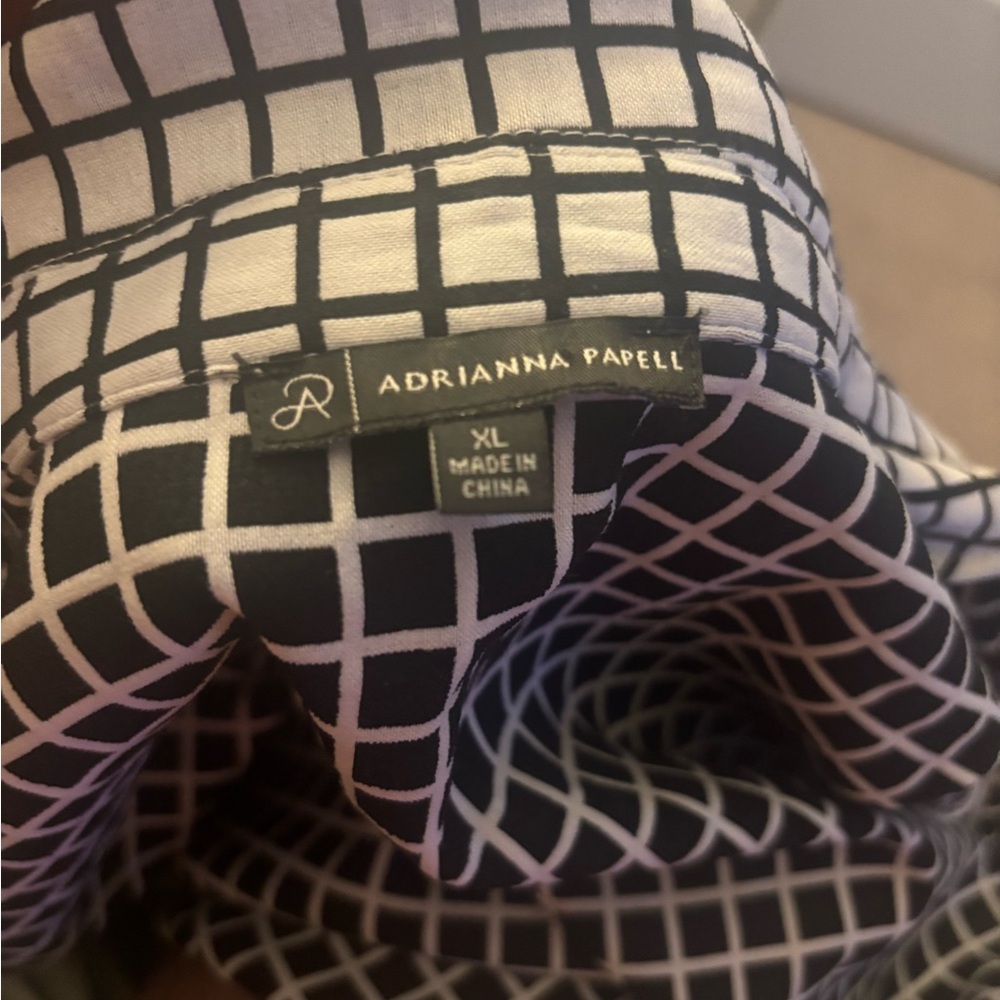 Adrianna Papell Black & White Grid Blazer – Elevate Your Workwear